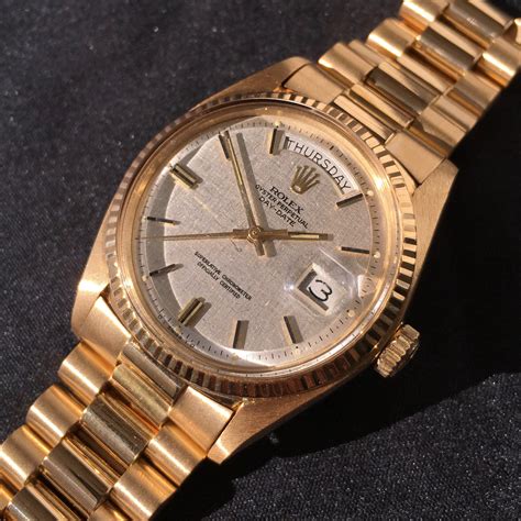 pictures of old Rolex watches